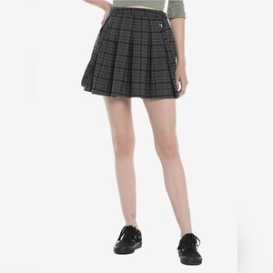 Hot Topic Women's Skirt XS Gray Plaid Suspenders Y2K Emo Punk Goth **CLEARANCE**